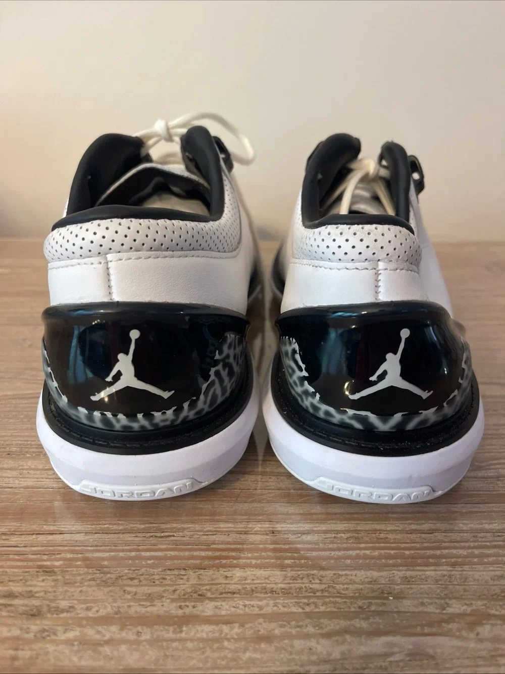 Jordan sleek oxfords